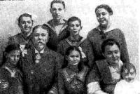 Семья капитана Кондратьева. Снимок 1918 года