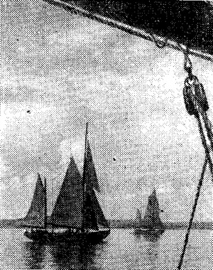 Яхта «Стахановец» во время плавания отряда крейсеров на Онежском озере. Фото 1939 г.