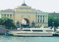 Первая российская VIP-яхта «Буревестник»