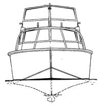 Общий вид катера спереди