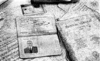 Паспорт, письма, лоция и другие найденные документы
