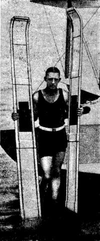 Ральф Самуэльсон с первыми водными лыжами