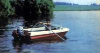 Лодка «Неман» на веслах