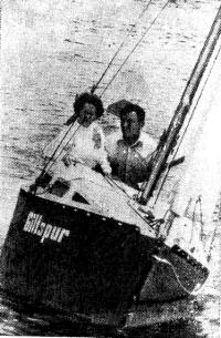 Том Мак-Клин вместе со своей женой на борту «Гилтспа»