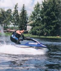 Гидроцикл Yamaha SuperJet на ходу