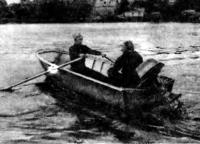 Лодка «Сибирячка» под веслами