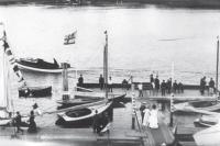 Лодки Речного яхт-клуба у бона, 22 июля 1910 г.