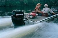 Мотор на транце «Evinrude E-Tec» мощностью 75 л.с.