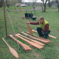 Это весло было сделано на наших глазах