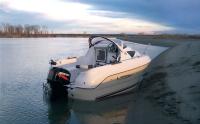 Катер «Quicksilver Cruiser 460»: вид сзади