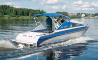 Каютный «КС-700 Экспресс» с дизелем «Steyr» и водометом «Alamarin Jet»