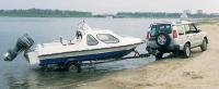 Мотолодка на трейлере