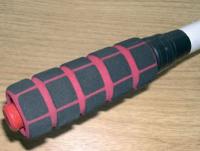 Неопреновая ручка и кнопка «Стоп» в ее торце