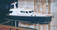 Один из вариантов исполнения яхты "Guardian 50" (модель)