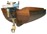 Оле Эвинруд производил моторы даже для деревянных корпусов