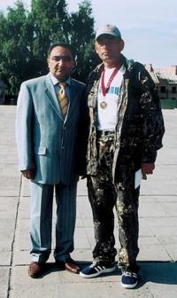 Организаторы марафона Шакир Гоюшов (слева) и Сергей Уральцев