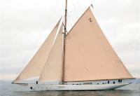 Парусная яхта «Lulworth»