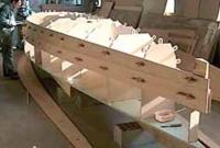 Сборка лодки из готовых деталей