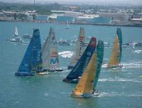 Старт второго этапа гонки