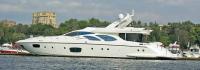 Величественная «Azimut 98 Leonardo» впечатляла